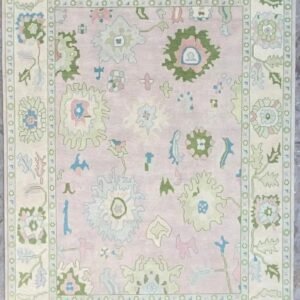 Hand knotted carpet
